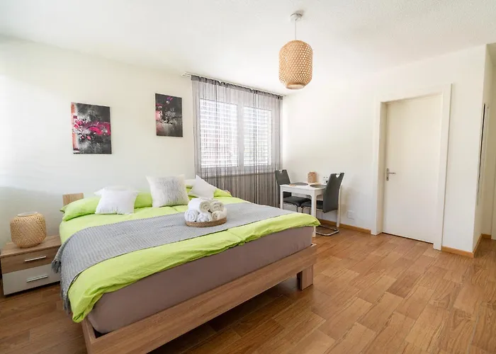 Апартаменты Cozy Einigen