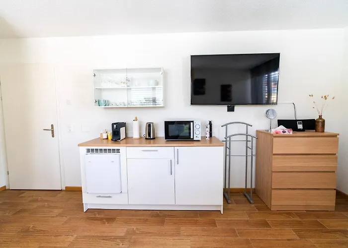 Cozy Einigen * Шпиц